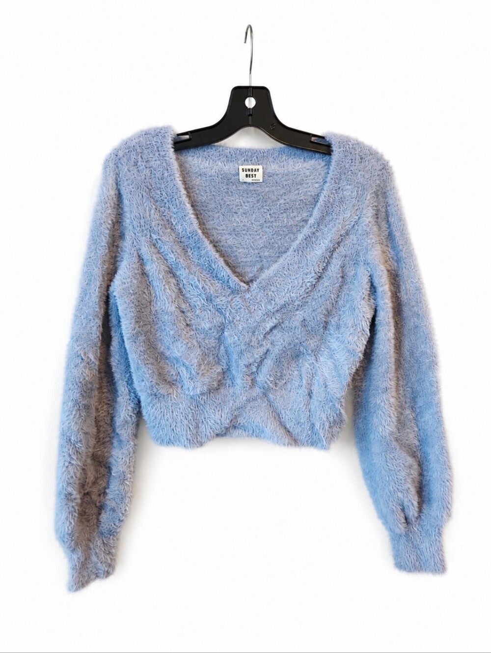 Aritzia Sunday Best Blue Fuzzy Cropped V-Neck Sweater - Picture 2 of 7